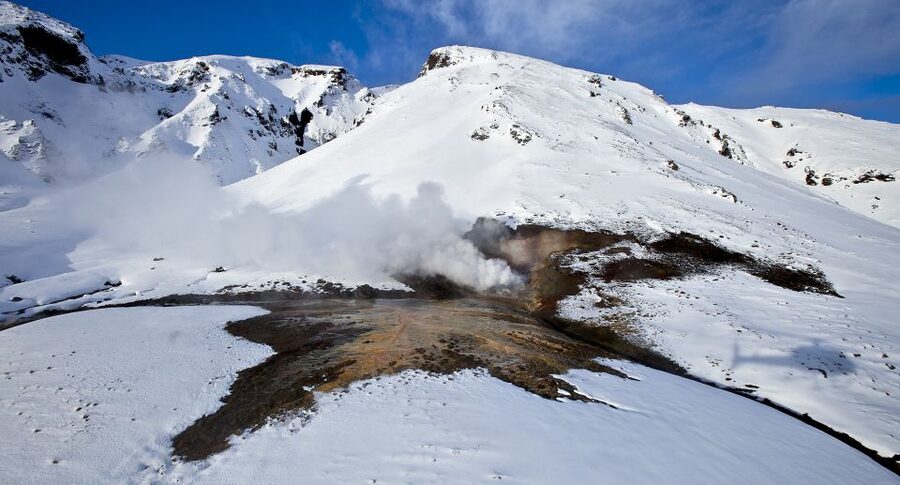 1-Hour Helicopter Tour in Iceland: The Geothermal Tour - Seeing how Iceland makes power from heat