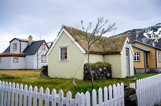 1-Hour Siglufjörður Stroll - A Compact Tour With Useful Personal Advice
