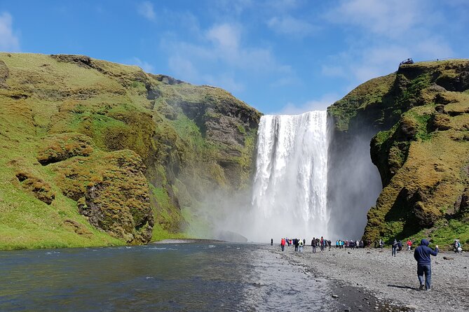 2-Day South Coast w/Glacier Hike & Jokulsarlon - Small Group Tour - Guides, bus comfort, and group size