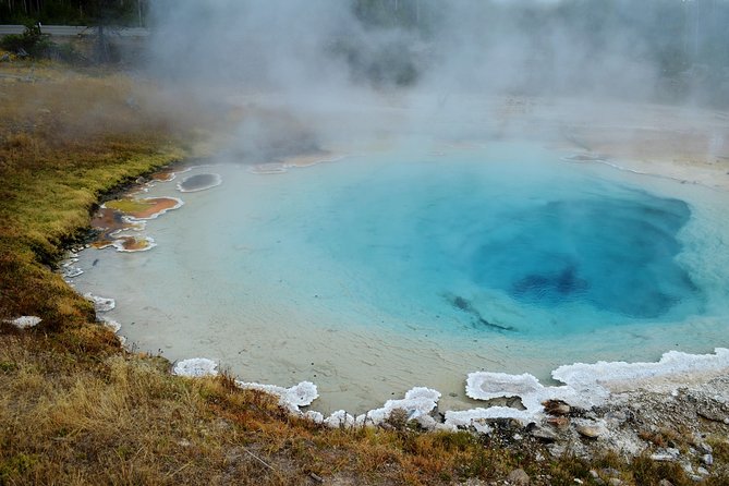 3-Day Ice Cave, South Coast, Golden Circle and Northern Lights - Who should book this tour?