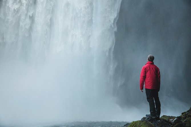 3-Day Ice Cave, South Coast, Golden Circle and Northern Lights - Day one: Thingvellir, Geysir and Gullfoss