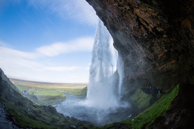 3 Day Summer South Coast, Golden Circle and Jökulsarlon glacier lagoon - Hotels, meals, and the daily pace