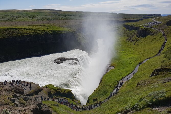3 Day Tour Jokulsarlon - Golden Circle - South Coast - Glacier Hike - Boat Tour - Who should book this Iceland tour?