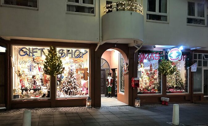3-Hour Shared Christmas Food Tour with Guide in Reykjavik - Christmas food at Le KocK