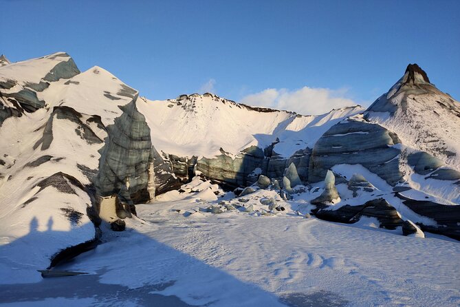 3 Hours Katla Ice Cave Tour/Meet in Vík - Guides can make or break the day