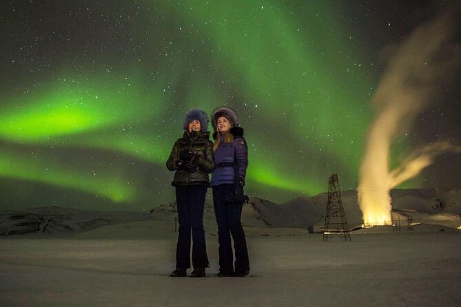4 Hours Northern Lights Private Luxury Tour - Key points at a glance
