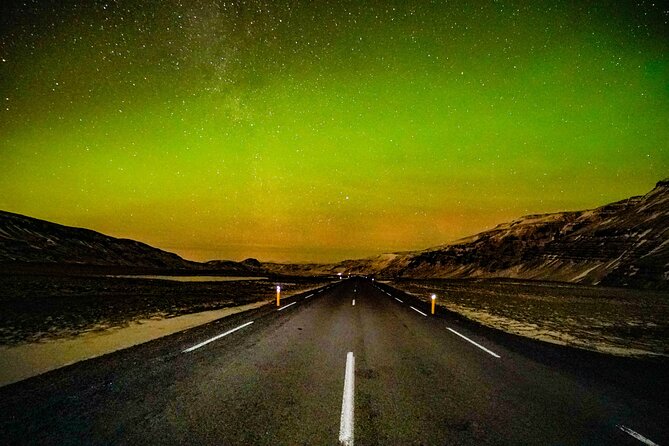 4x4 Reykjavik Northern Lights Tour with Photographer — Aurora RVK - Photography under the Icelandic sky