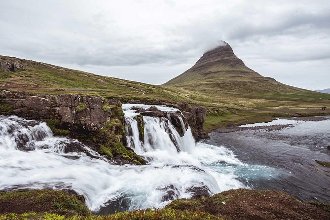 5-Day West Iceland, Ice Cave and South Iceland Small-Group Tour - Day 1: Deildartunguhver, Snorri’s pool, and lava waterfalls