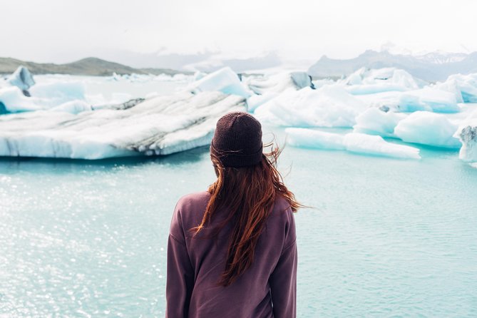 6-Day Summer Ring Route of Iceland Small-Group Tour - Guides, vehicles, and group comfort