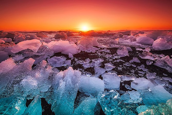 8-Day Summer Ring Route of Iceland with Snaefellsnes Peninsula - Day 3: Skaftafell, Jökulsárlón, and the Diamond Beach