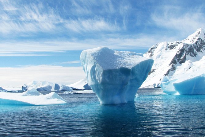8-Day Summer Ring Route of Iceland with Snaefellsnes Peninsula - Day 2: South coast waterfalls, black sand, and Katla ice