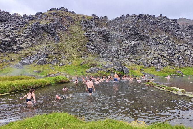 Adventure in Landmannalaugar and Hot Springs - Reykjavík & Hella - Who will enjoy this outing most