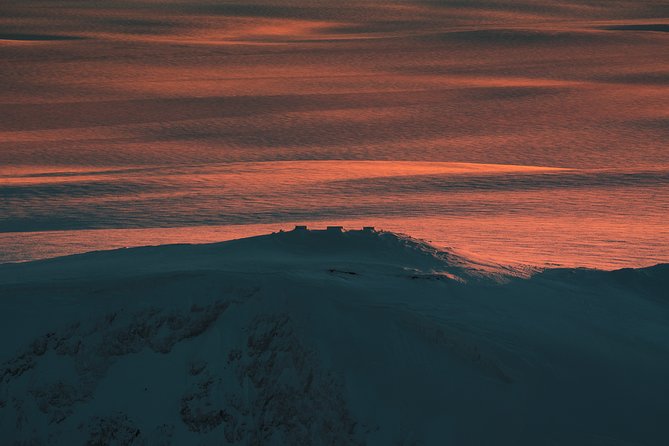 Airplane Flight over Vatnajökull Volcanic Eruption Sites - Weather flexibility is part of the service