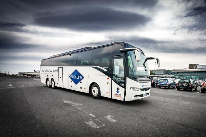 Airport Express Shared Arrival Transfer from Keflavik Airport to Reykjavik City - Luggage rules that can affect the price