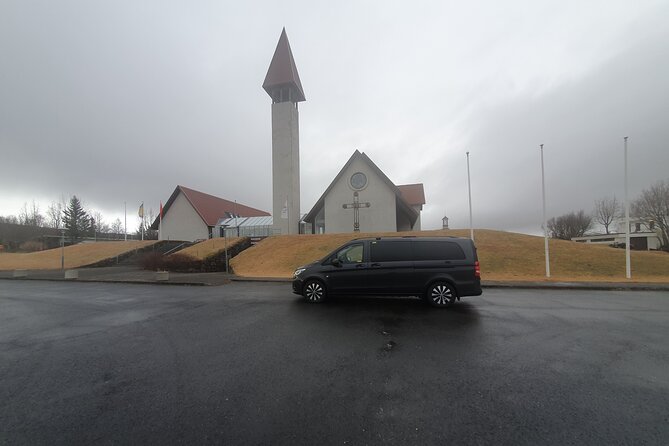 Airport Transfer - From Keflavik Arrivals Hall to Reykjavik Hotel