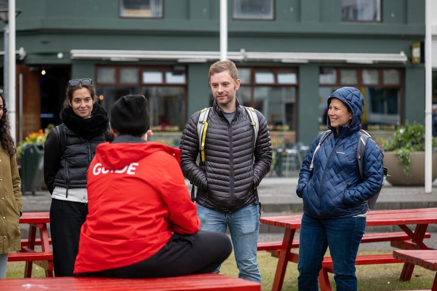 Akureyri: City Walk with Local Food - Key points to know before booking