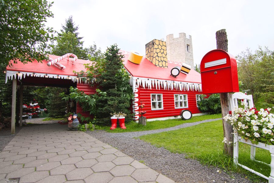 Akureyri: Goðafoss, Laufas & The Christmas House Combo Tour - A Christmas House open in every season