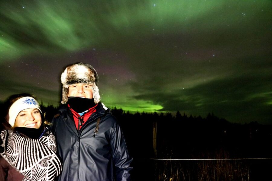 Akureyri: Hunt for the Northern Lights Photography Tour - Key points to know before you book