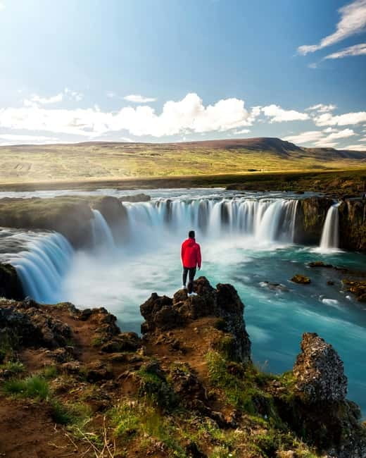 Akureyri Port: Godafoss Waterfall Classic Tour & Viewpoint - Forty-five minutes at the Waterfall of the Gods