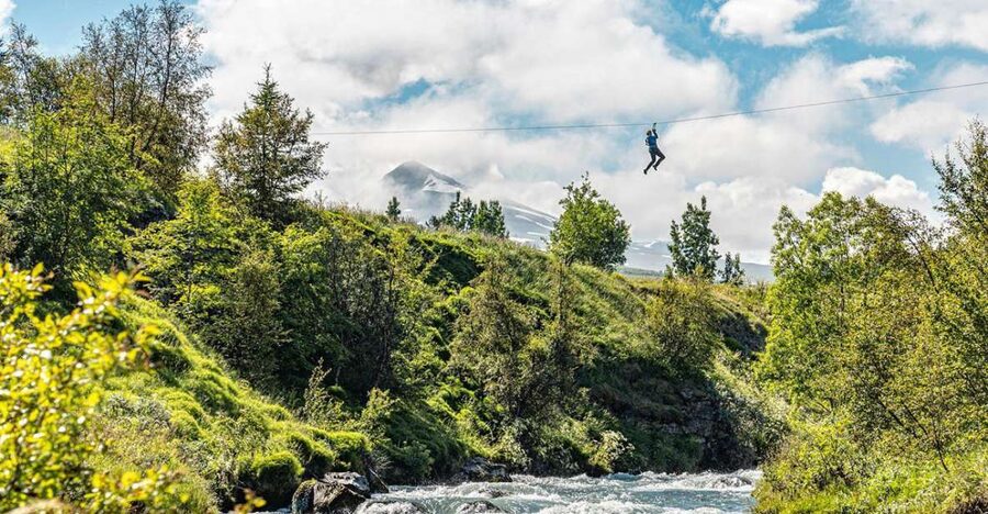 Akureyri: Zipline Tour - Five ziplines through Akureyri’s Glass River Canyon