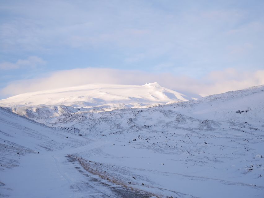 Arnarstapi: Snæfellsjökull Glacier and Volcano Hike - Starting in Arnarstapi and reaching the glacier