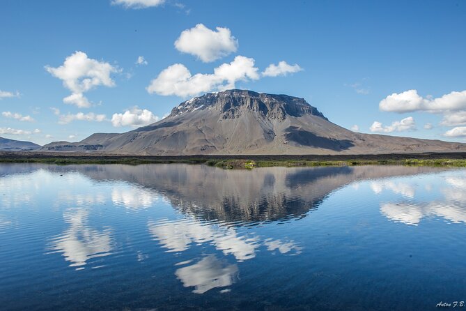 Askja & Holuhraun, Super Jeep Day Tour from Lake Myvatn - Gljúfrasmiður: a quick waterfall introduction