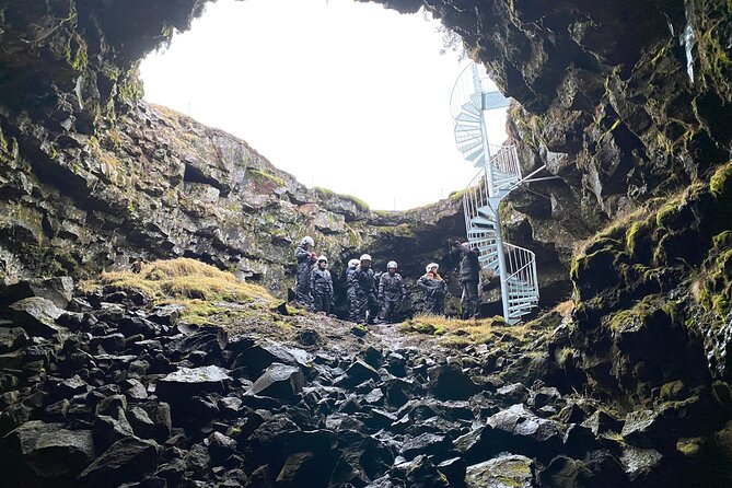 ATV - QUAD Adventure - Riding across Iceland’s black-sand shore