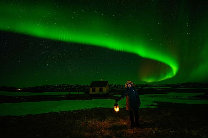 Award Winning Private Northern Lights Tour with All Inclusive - Warm suits, hot drinks, and the waiting game