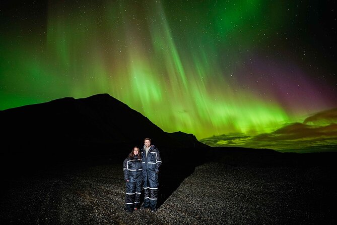 Award Winning Private Northern Lights Tour with All Inclusive - Leaving Reykjavik at 8 p.m.