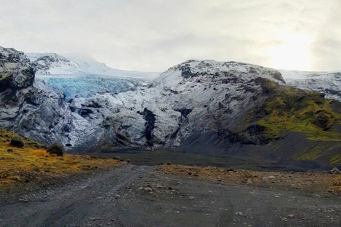 Beautiful Þórsmörk, The Valley of Thor Private - The Guide Can Make or Break a Remote Day