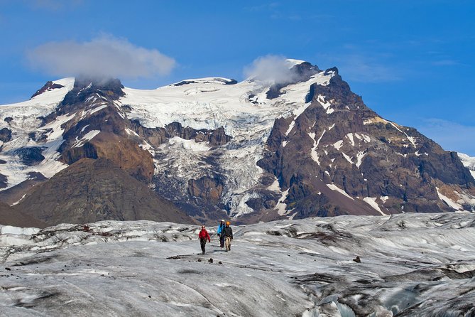 Blue Ice Discovery – Guided Glacier Hike from Skaftafell - Falljökull gives beginners a close look at real glacial ice