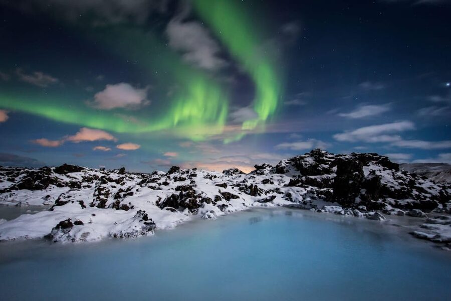 Blue Lagoon: Admission Package with Drink, Towel, and Mask - Choosing the best time to visit