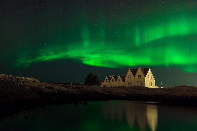 Blue Lagoon and Northern Lights Tour Including Admission - The coach ride from Reykjavík to Blue Lagoon