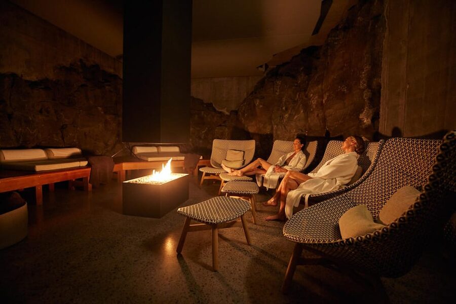 Blue Lagoon: Retreat Spa Experience & Private Changing Suite - Reaching the lava-built spa from Keflavík or Reykjavík