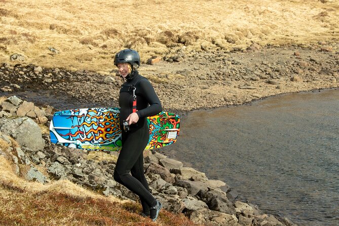 Choose your lake ride that wake - Hiking one hour to Vatnadalsvatn