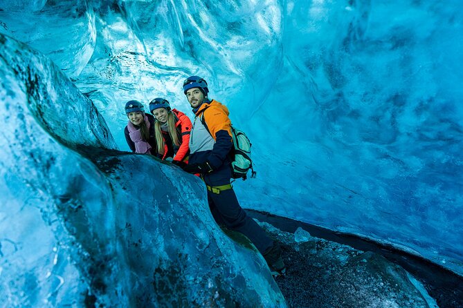Crystal Blue Ice Cave - Super Jeep From Jökulsárlón Glacier Lagoon - Inside the crystal blue cave