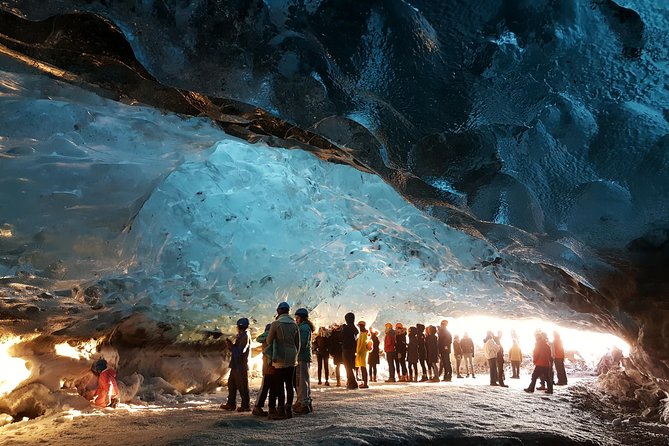 Crystal Ice Cave Adventure - How the weather shapes the day