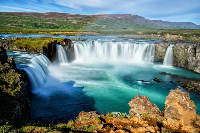 Diamond Circle Myvatn Waterfalls, and Husavik from Akureyri Tour - Húsavík: pretty harbor, short visit