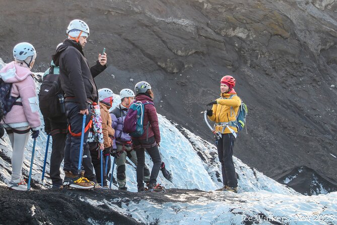 Easy Hike on Sólheimajökull Glacier - Understanding a glacier that is changing fast