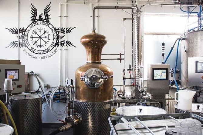 Eimverk Distillery Visit - Guides who make the technical parts easy
