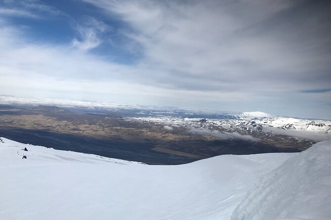 Eyjafjallajökull by Super Jeep - Walking on the glacier with a local guide