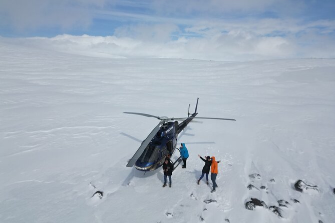 Fire and Ice Helicopter Tour: Glacier and Hengill Geothermal Area - Two Icelandic worlds in one short flight