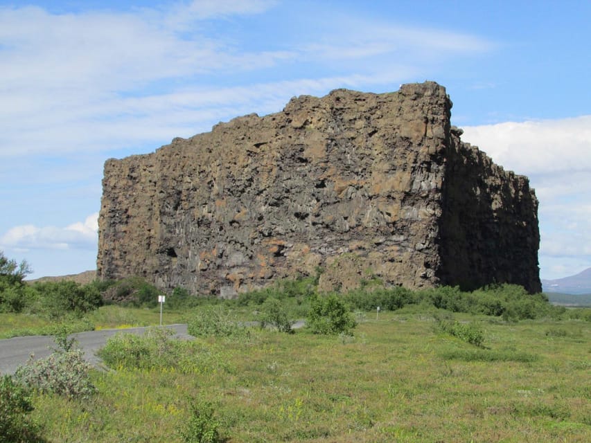 From Akureyri: Diamond Circle Tour with Waterfalls - Why this North Iceland route works