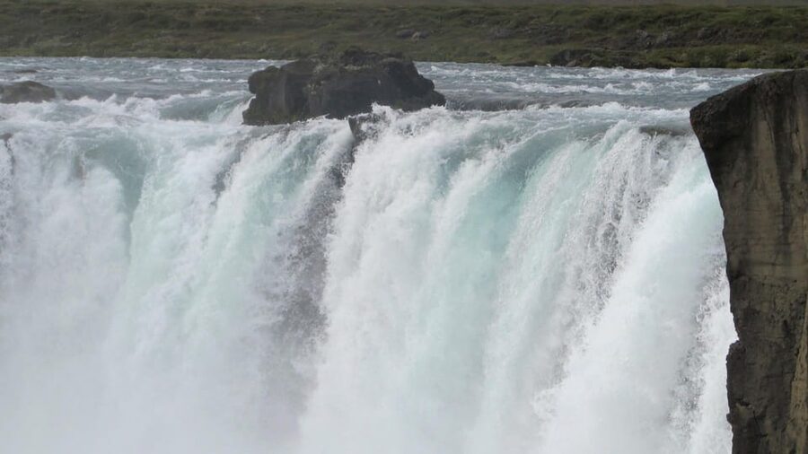 From Akureyri: Diamond Circle Tour with Waterfalls - Skútustaðagígar and the shape of volcanic water
