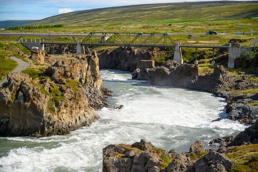 From Akureyri: Goðafoss Express Minibus Tour - How the $126 price measures up