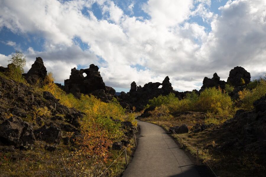 From Akureyri: Myvatn Lake, Craters, & Waterfall Tour - Skútustaðagígar and the mystery of the pseudo-craters