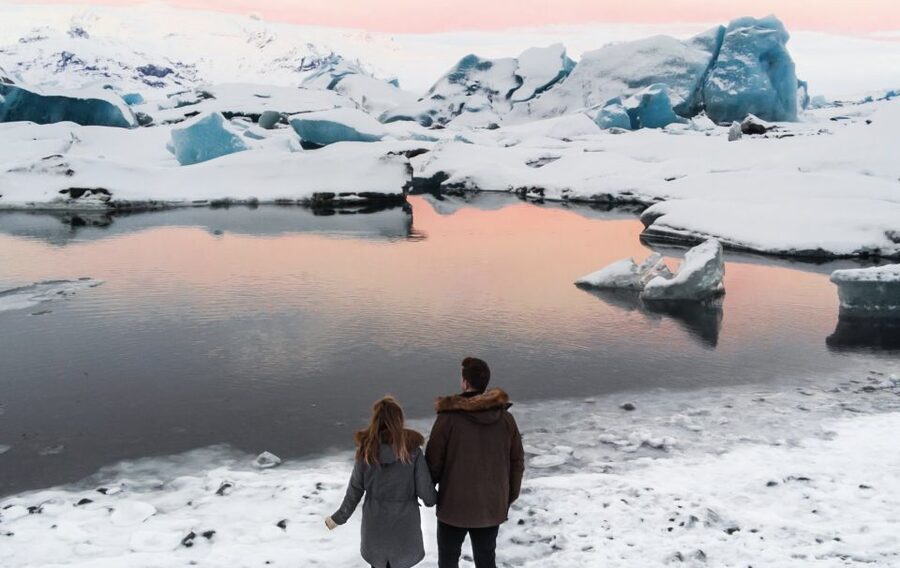 From Jökulsárlón: Crystal Blue Ice Cave Super Jeep Tour - The return through glacier country