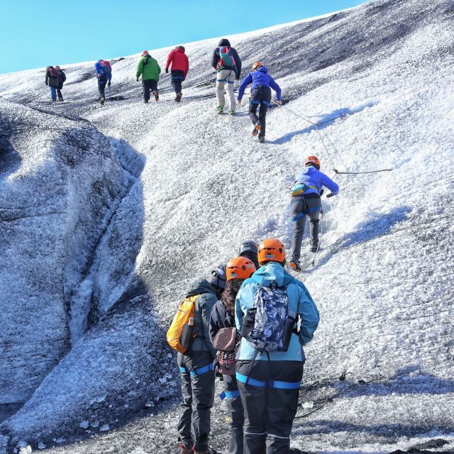 From Jökulsárlón: Ice Cave and Glacier Exploration Tour - Finding the season’s best ice cave