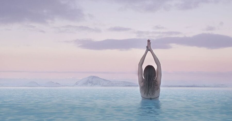 From Reykjavik: 6-Day Small Group Tour of Iceland - Pace, comfort, and who should book