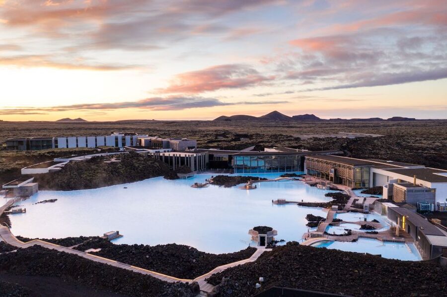 From Reykjavik: Blue Lagoon Admission with Transfers - How to use your four hours well